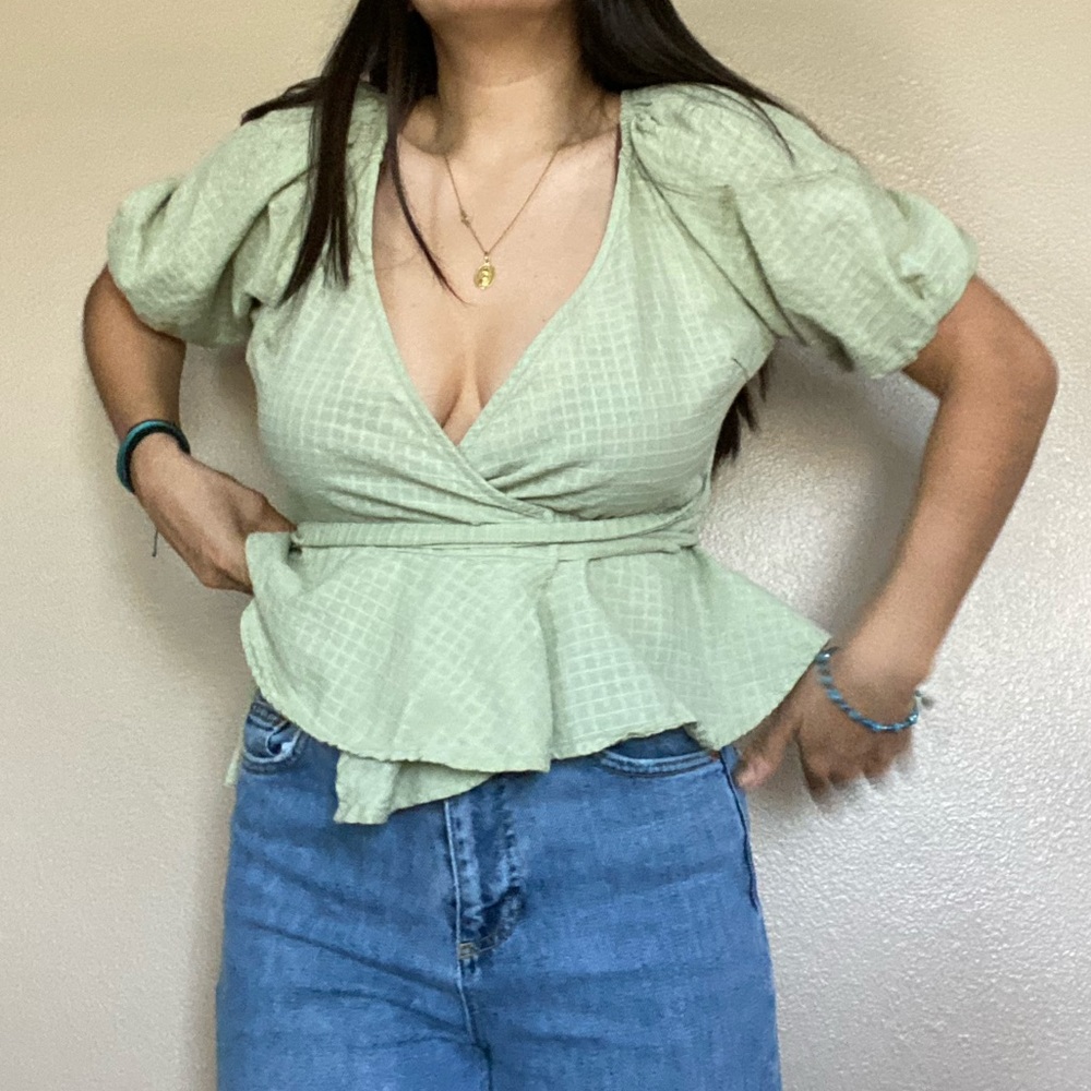 Universal Threads Co vintage blouse